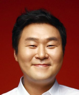 Yoon Gyung Ho